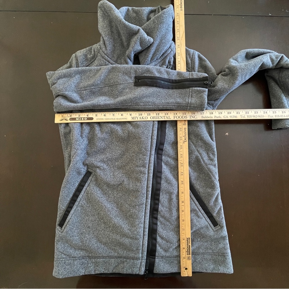 LULULEMON Moto Jacket Ambient Grey Black Fleece Zip Up Asymmetrical Biker Coat 4 - Picture 12 of 12